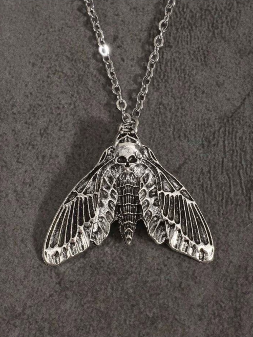 Goth Silver Tone Moth Pendant Necklace Engraved Detailing Adjustable NWT